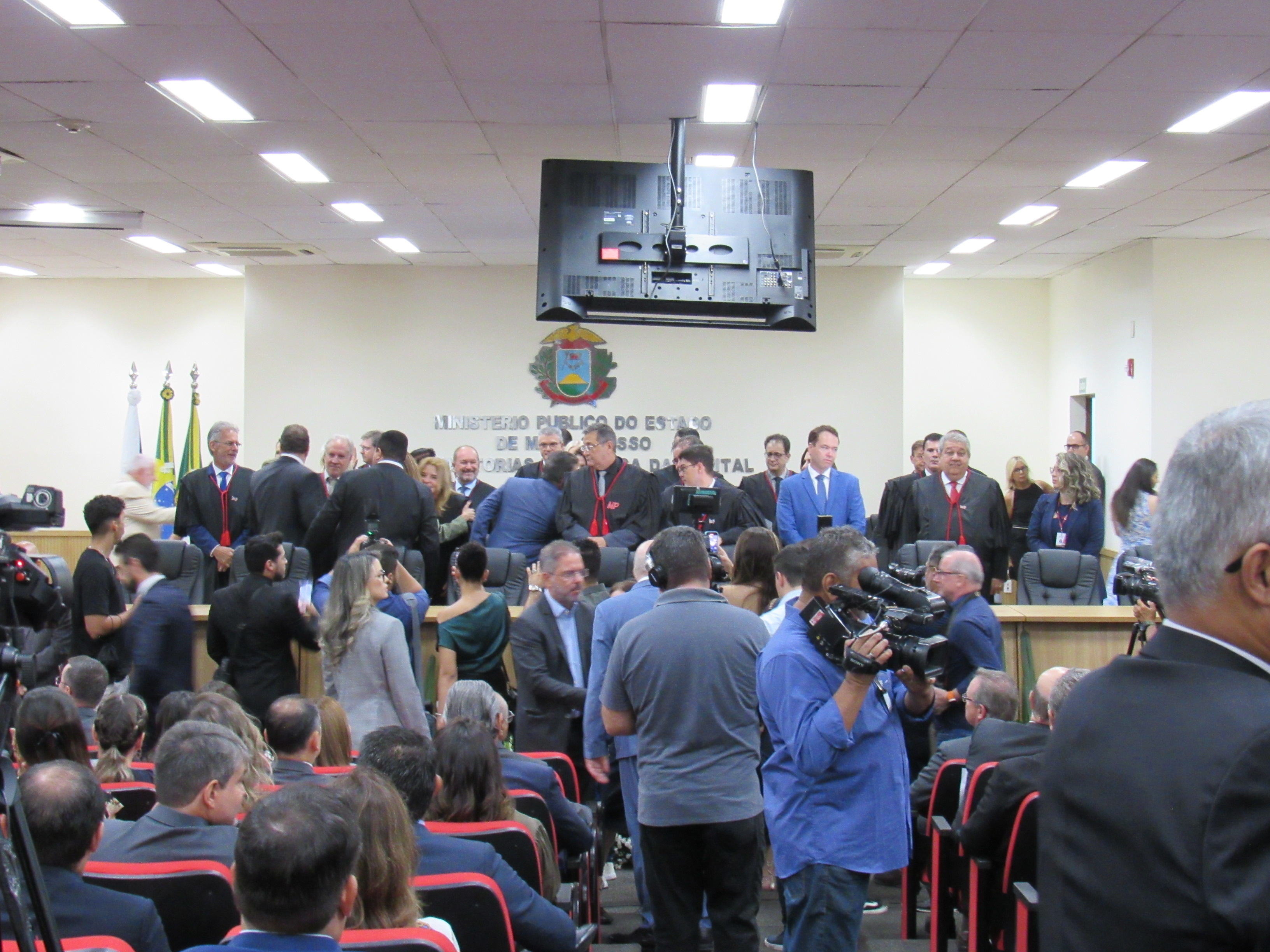 galeria/POSSE DO DR RODRIGO COMO PGJ