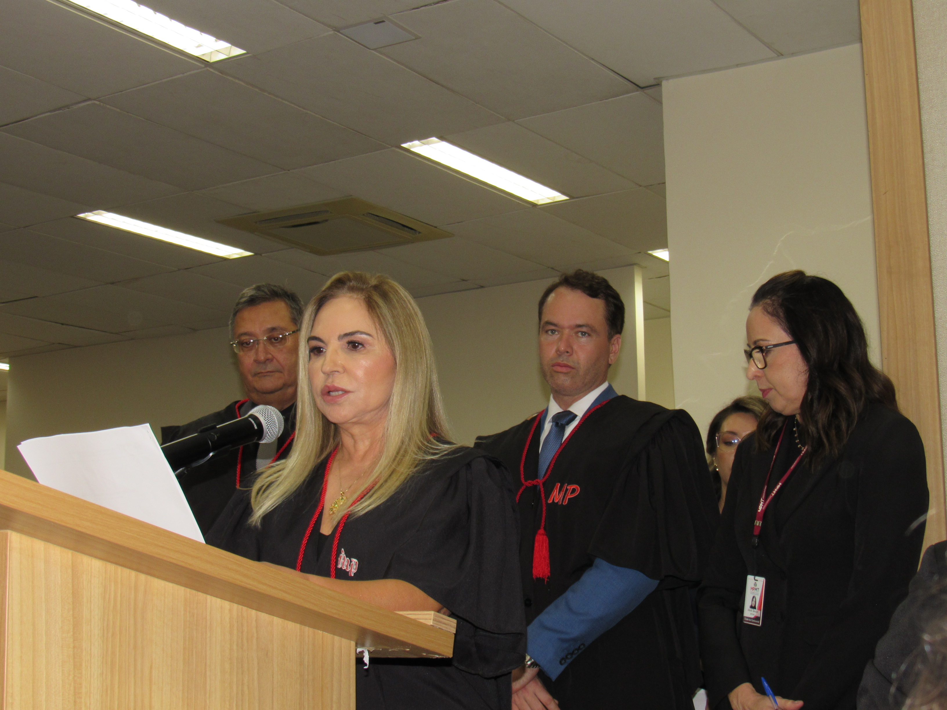 galeria/POSSE DO DR RODRIGO COMO PGJ