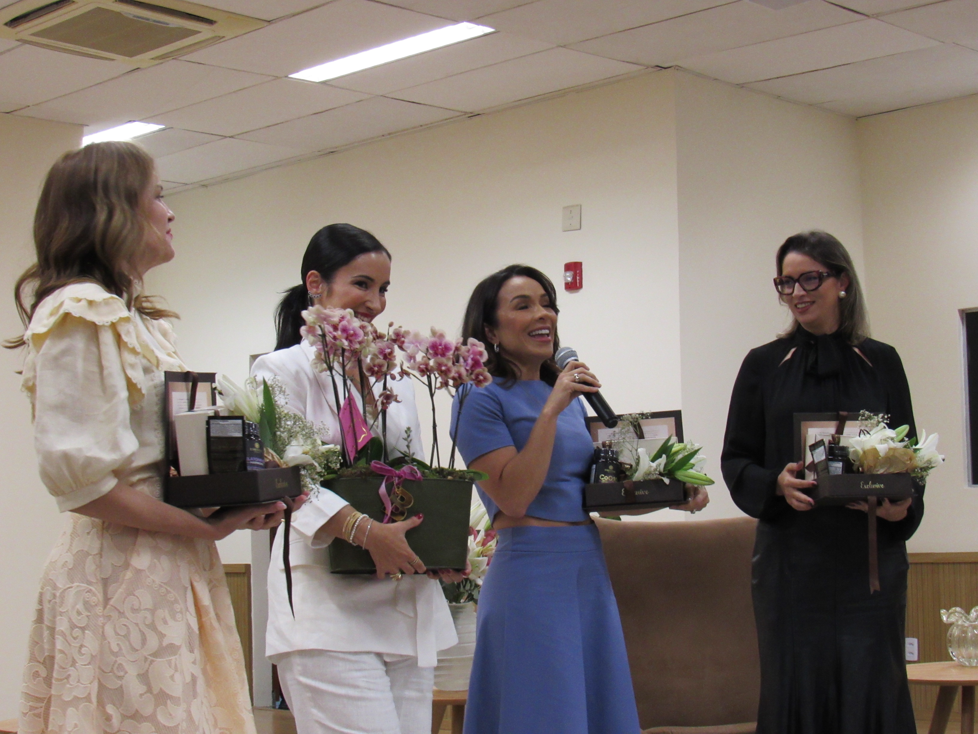 galeria/COMEMORAÇÃO DIA INTERNACIONAL DA MULHER