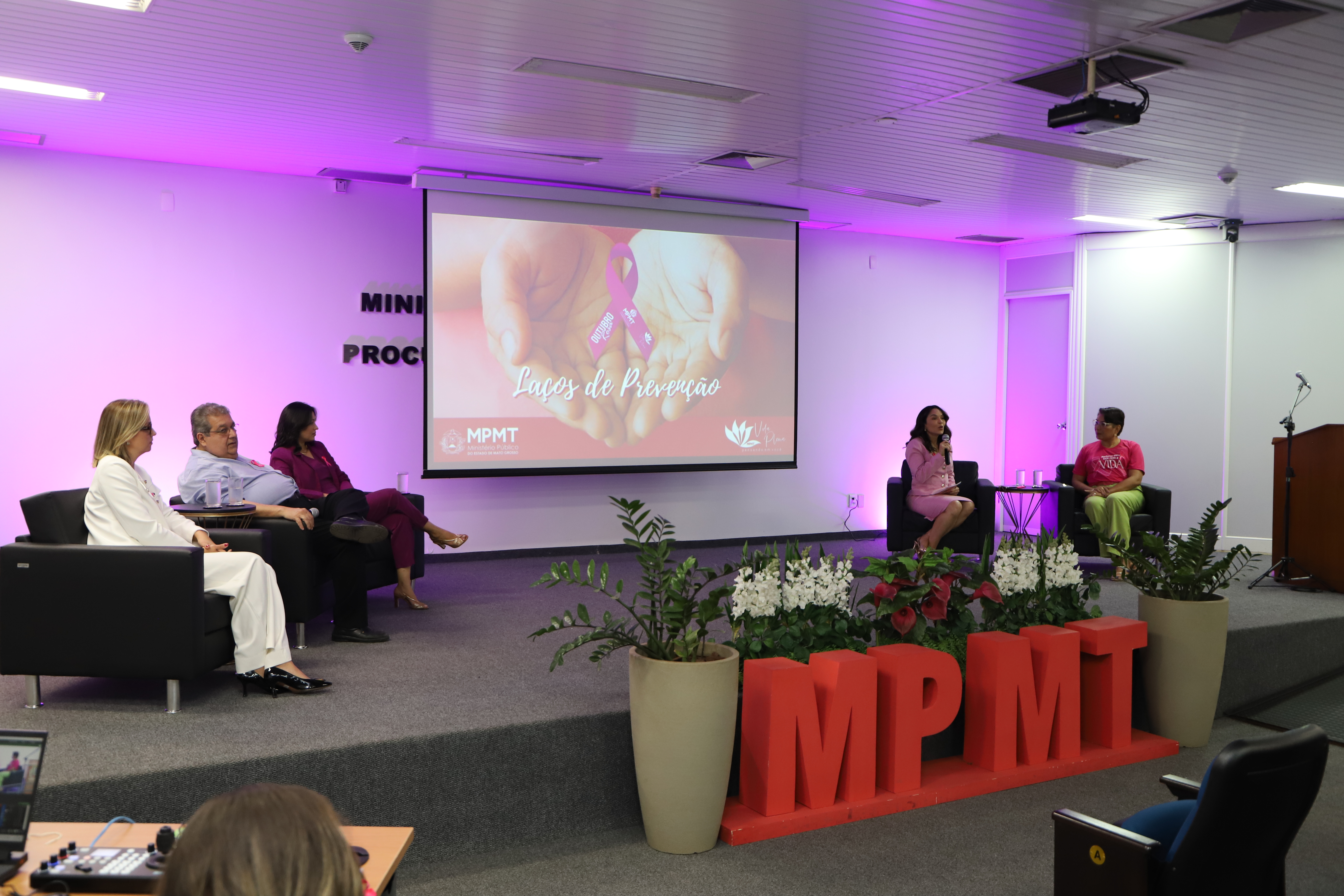 galeria/Outubro Rosa no MPMT 2025