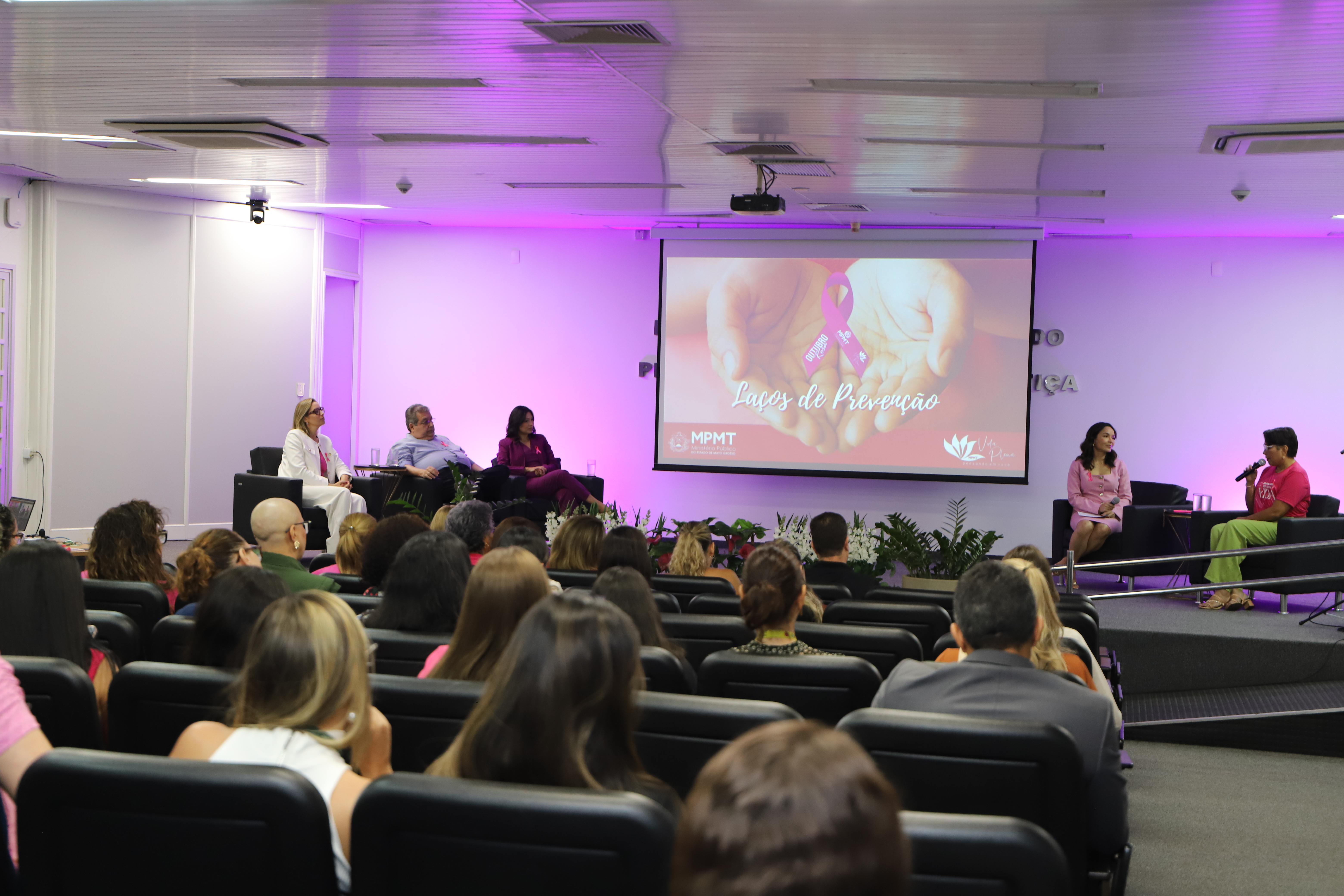 galeria/Outubro Rosa no MPMT 2025