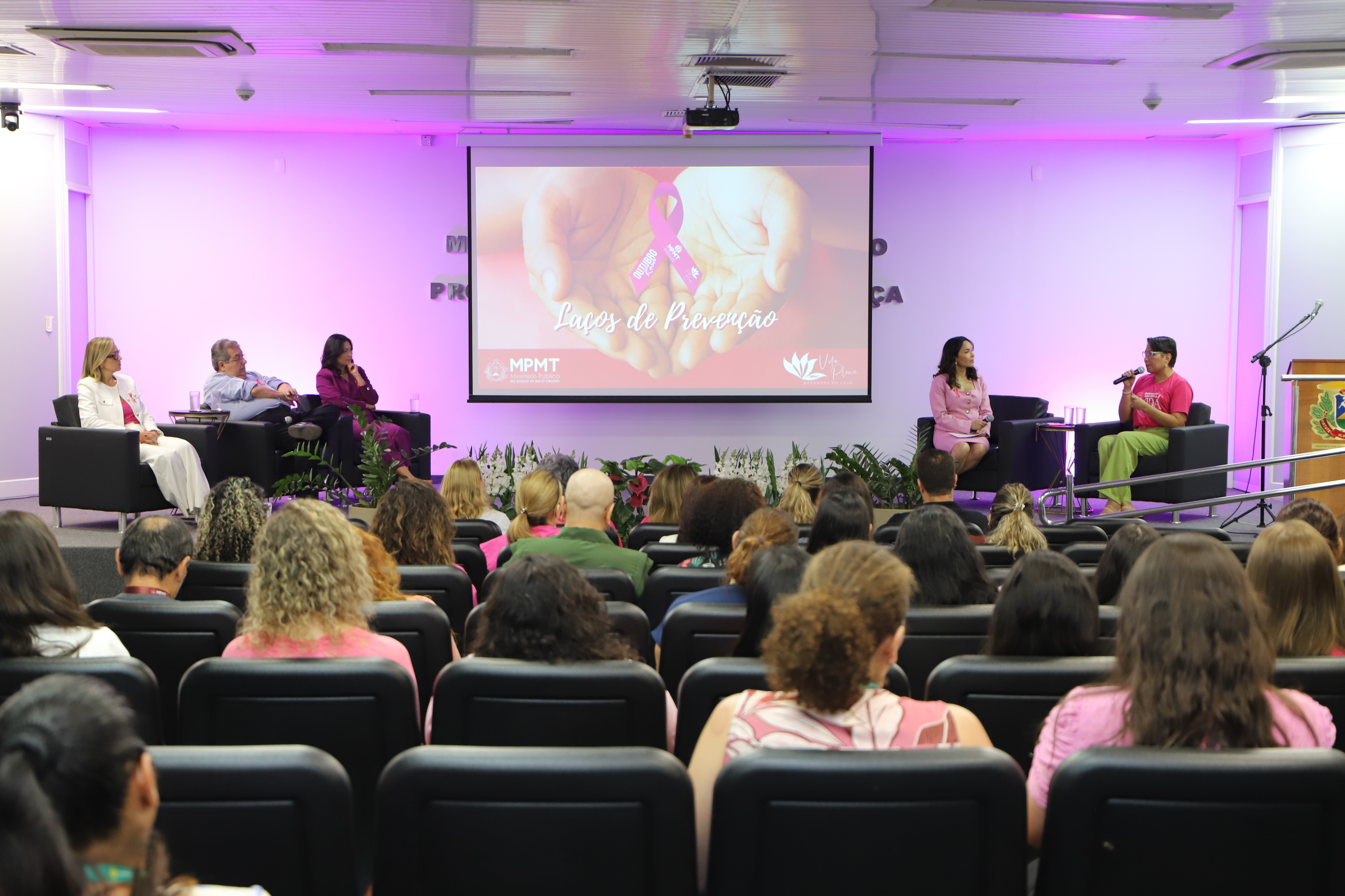 galeria/Outubro Rosa no MPMT 2025