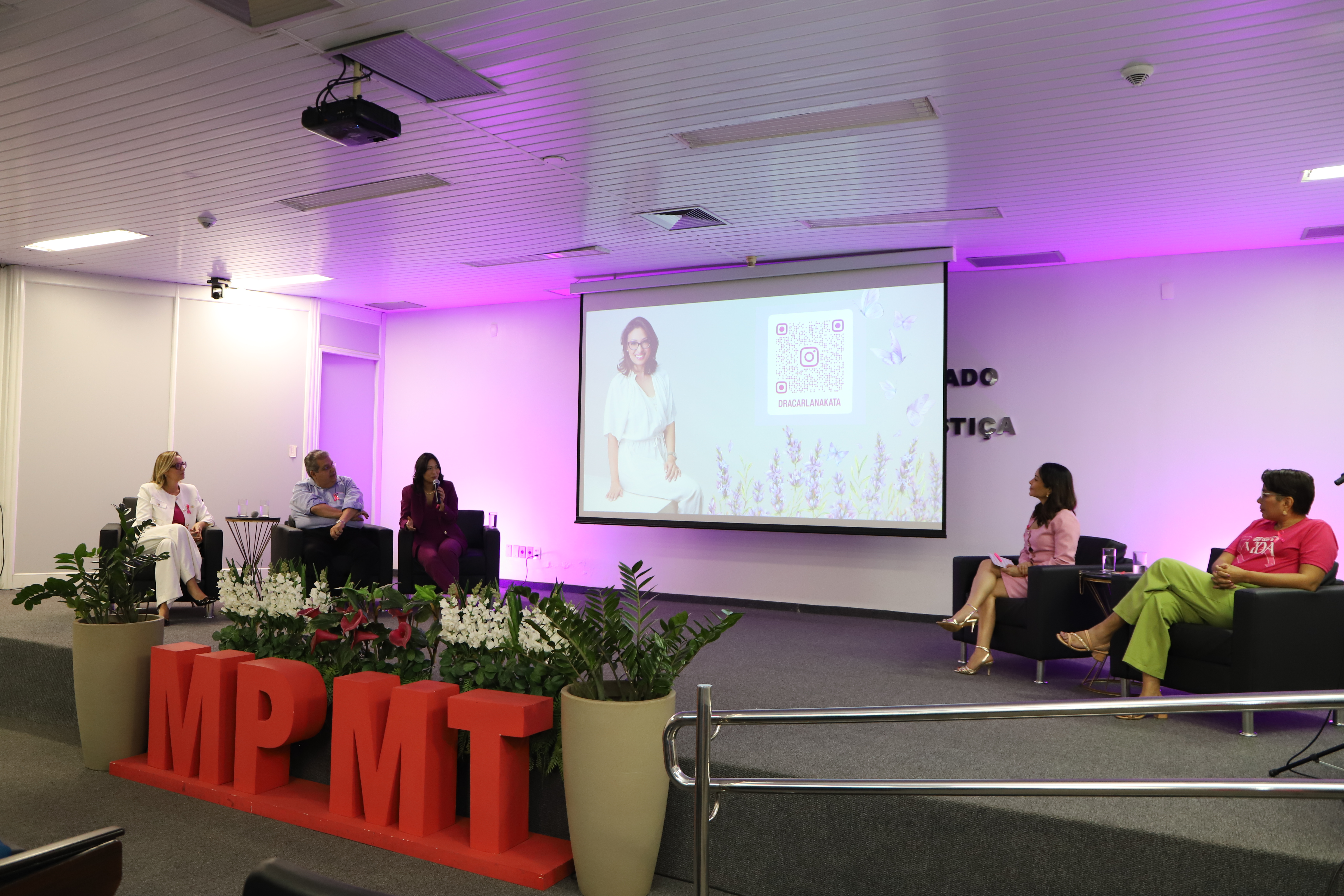 galeria/Outubro Rosa no MPMT 2025